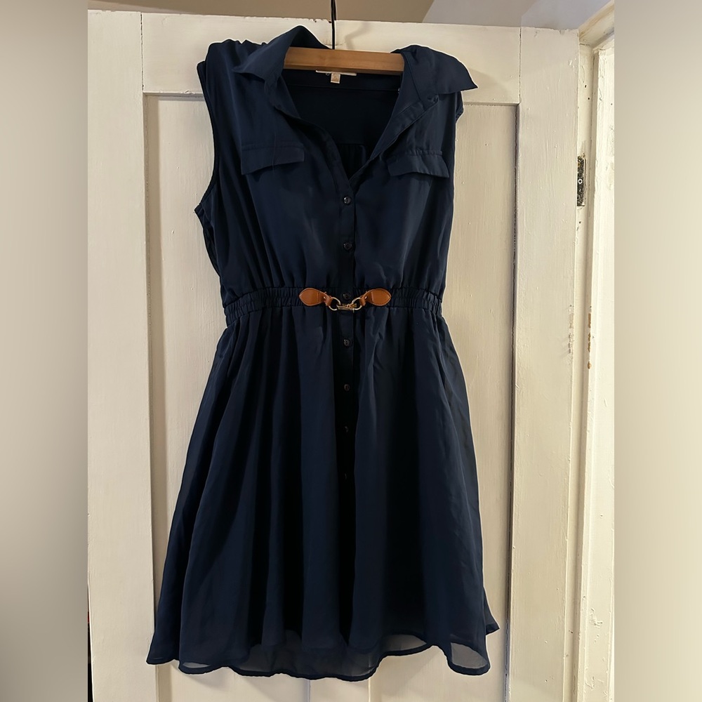 Western Navy Sleeveless Button-Front Midi Dress with Brown Buckle Detail